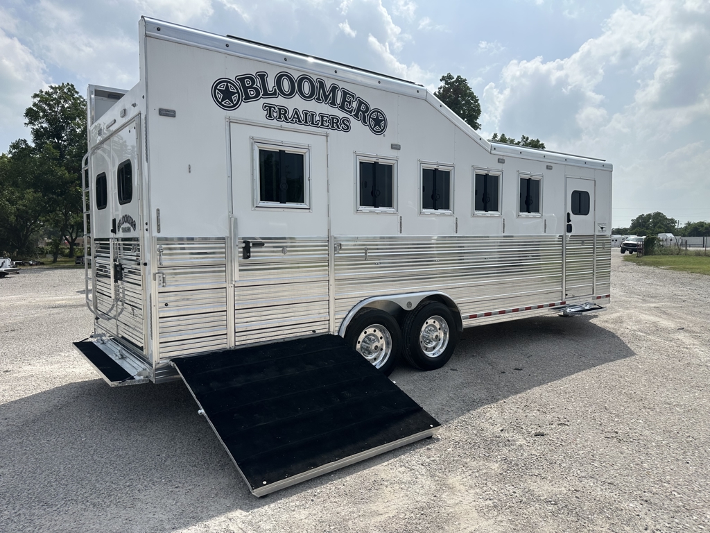 Trailer Photo 6