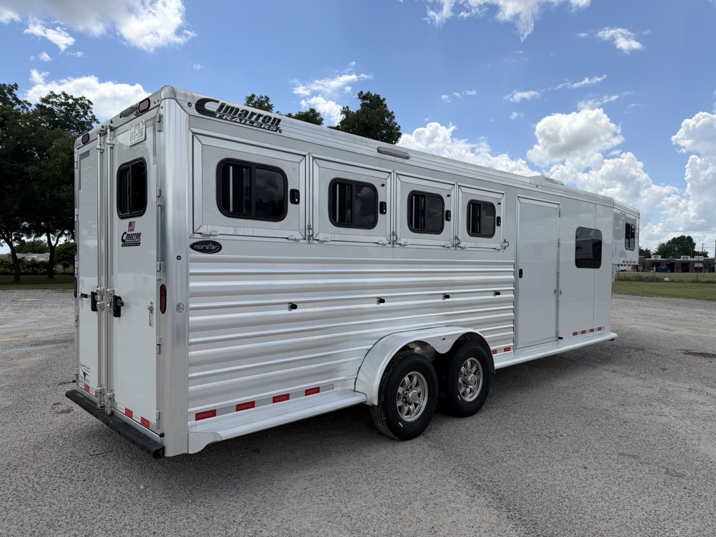 Trailer Photo 11