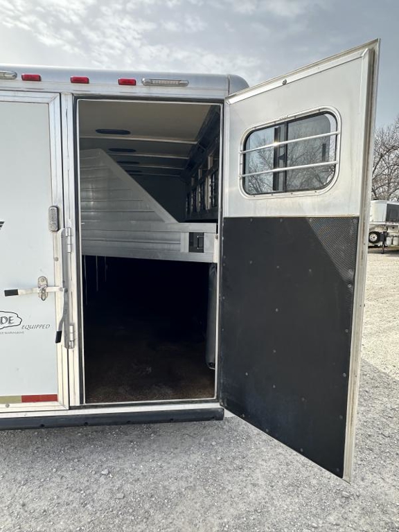 Trailer Photo 11