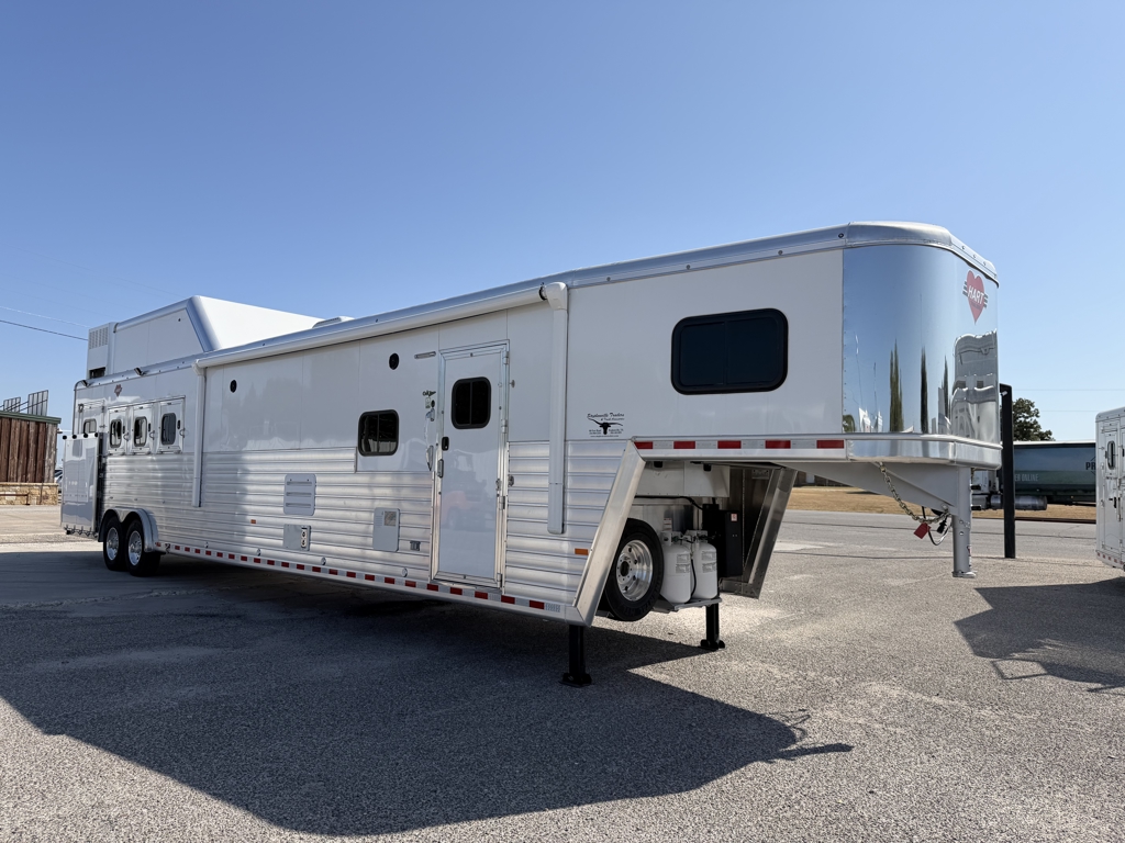Trailer Photo 11