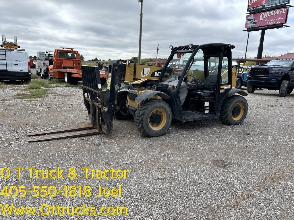 2017 Caterpillar TH255C Telehandler Reach Lift 5K 19Ft  4 Way Steering
