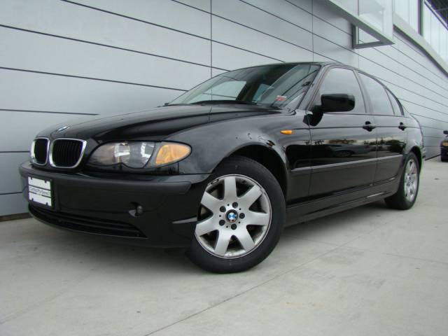 2005 BMW 3-Series 325 Sedan