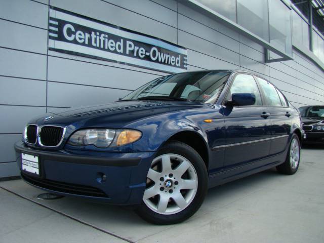 2005 BMW 3-Series 325 Sedan