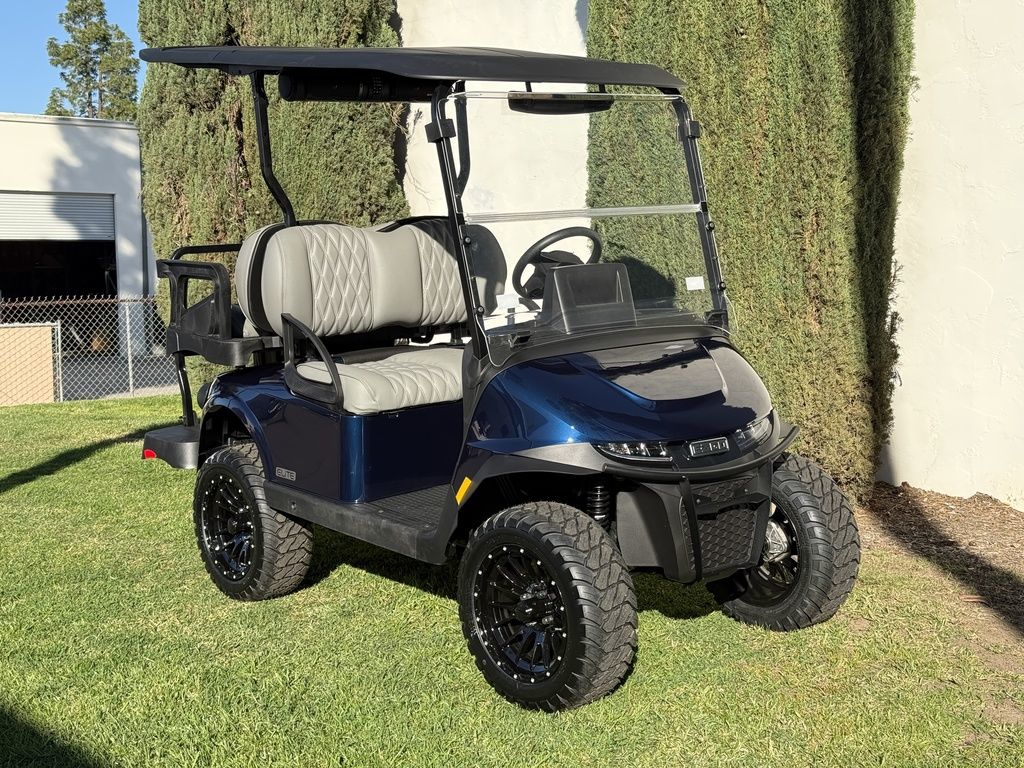 2026 E-Z-GO RXV | CartFinder