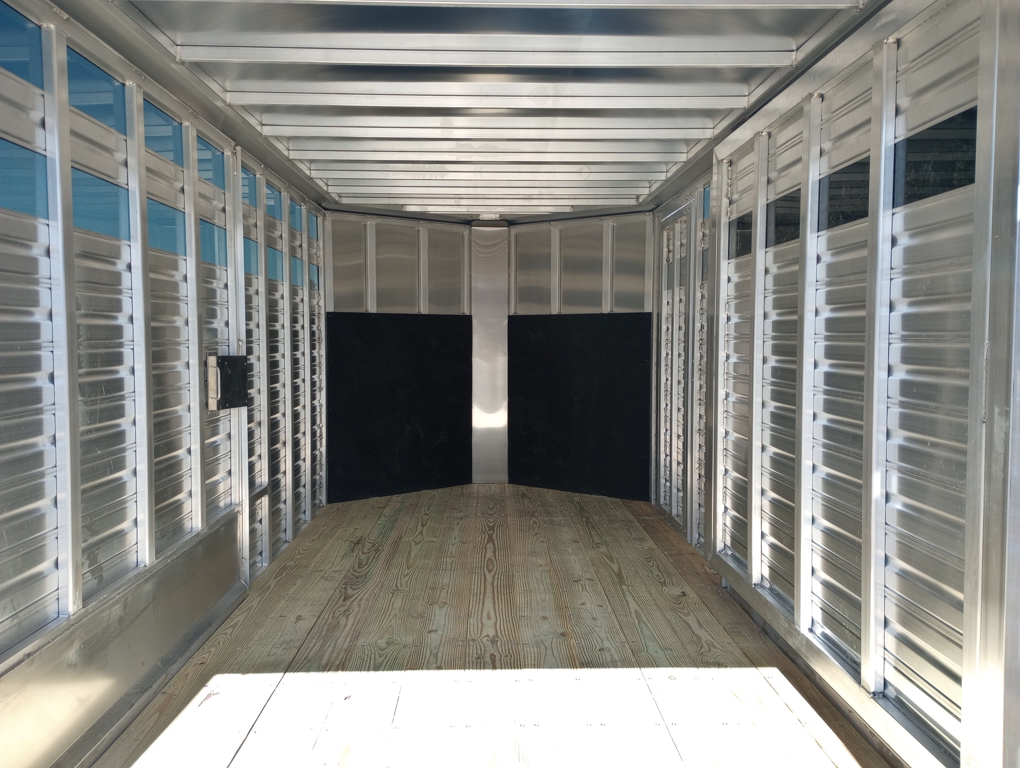 Trailer Photo 10