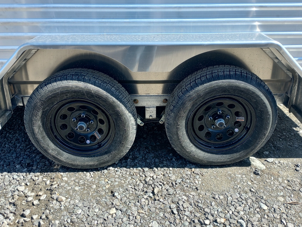 Trailer Photo 16