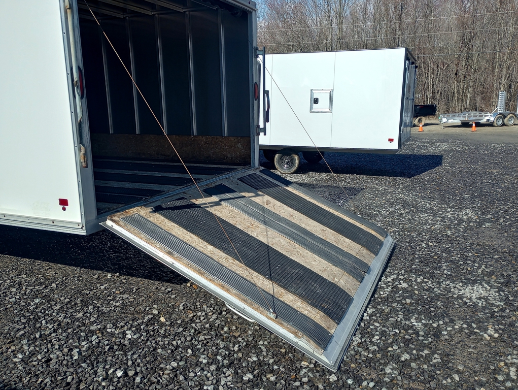 Trailer Photo 9