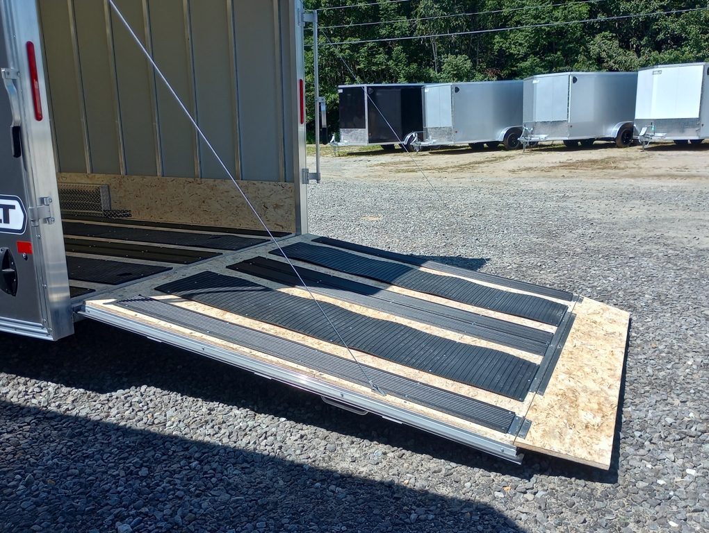 Trailer Photo 11