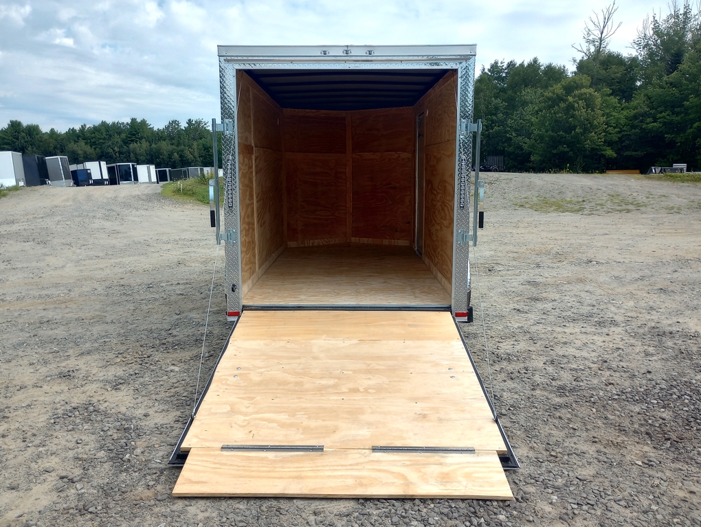 Trailer Photo 2