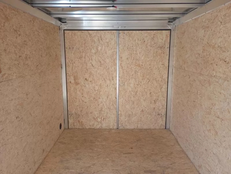 Trailer Photo 11