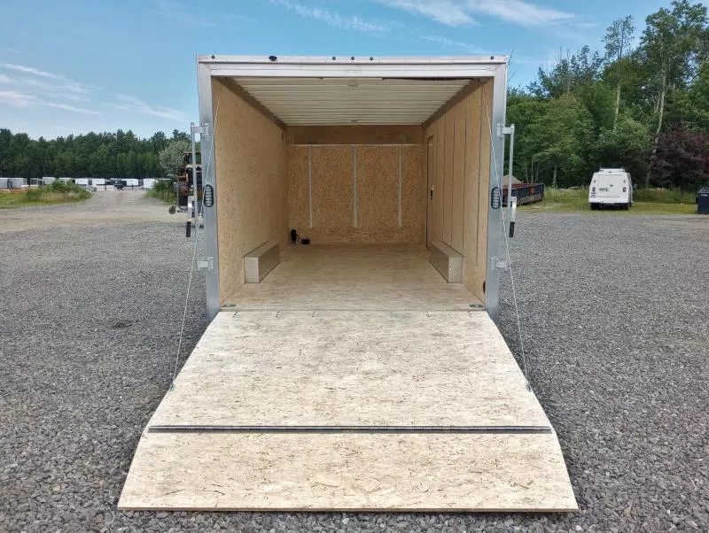 Trailer Photo 2
