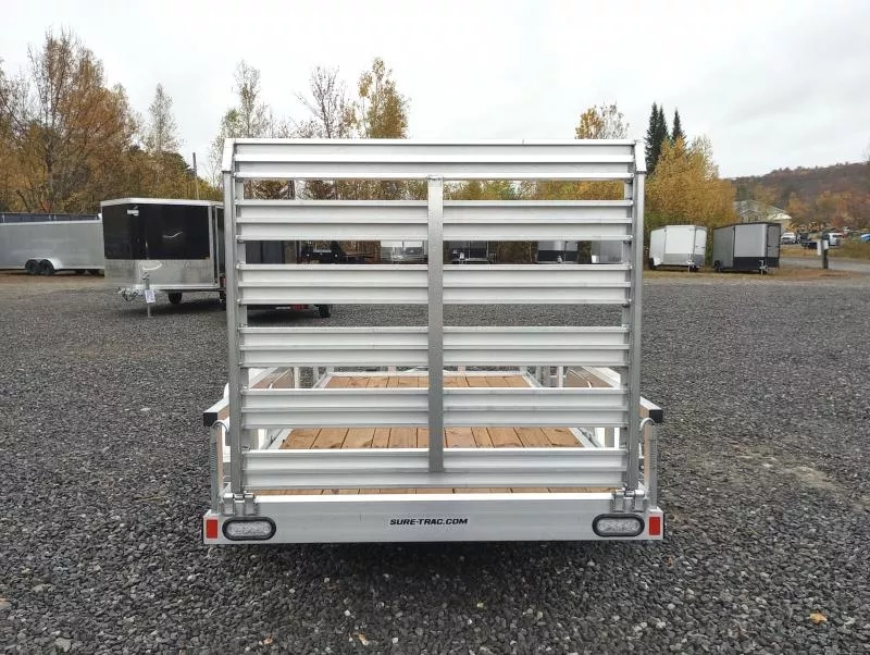 Trailer Photo 8