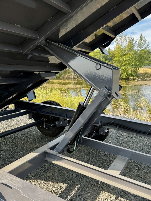 Trailer Photo 7