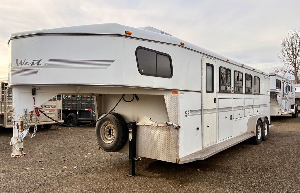Trailer Photo 1