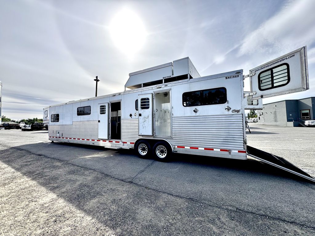 Trailer Photo 3