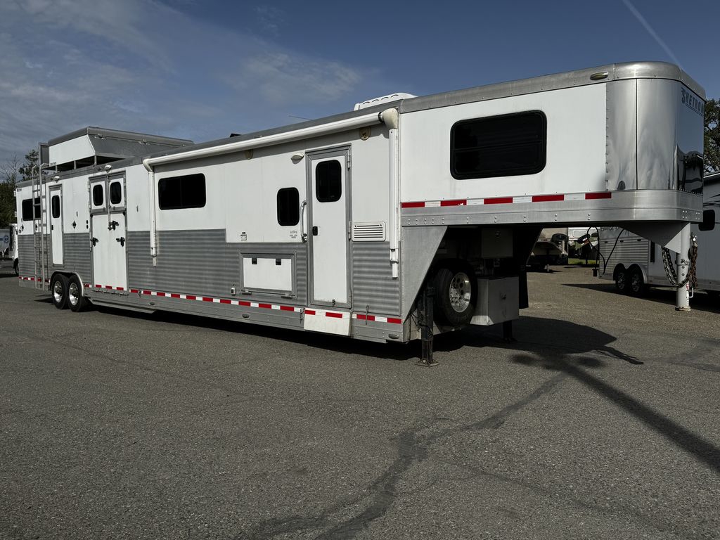 Trailer Photo 12