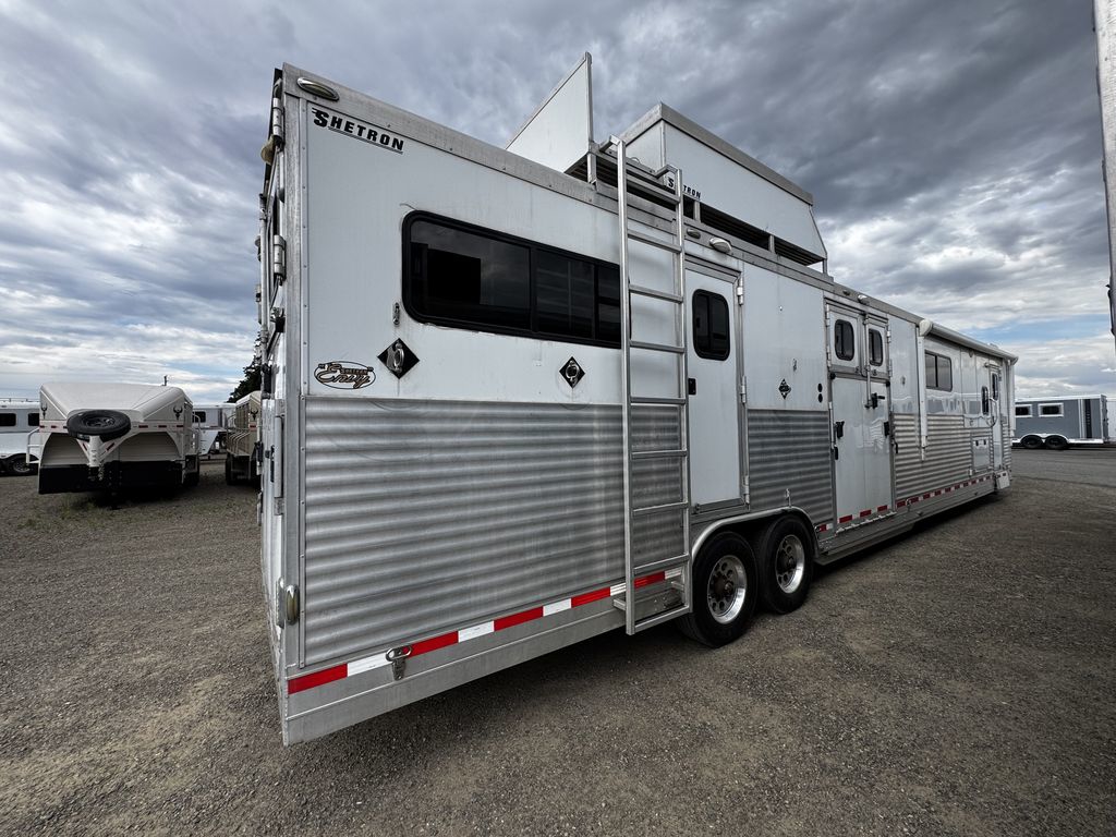 Trailer Photo 19