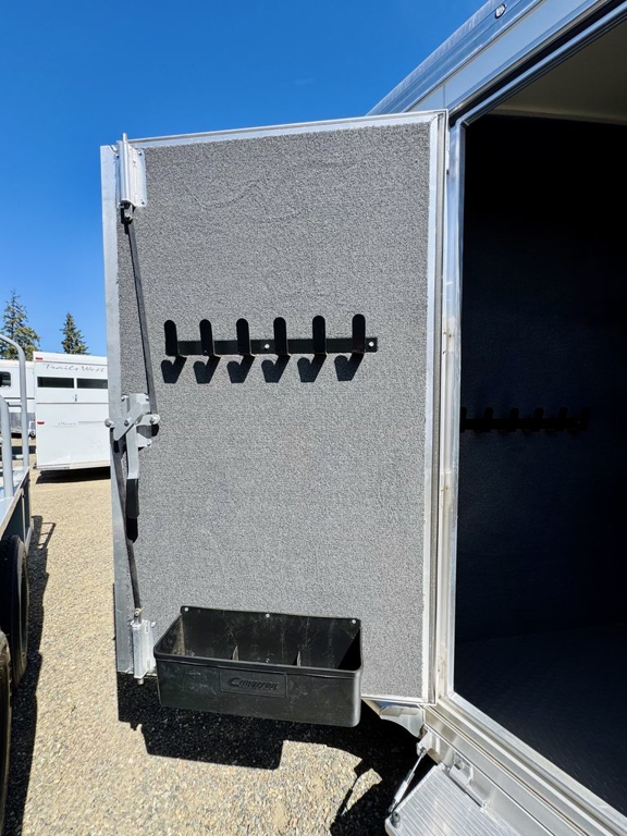 Trailer Photo 21