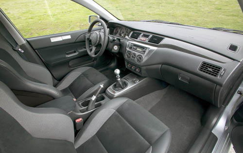 2006 Mitsubishi Lancer Evolution MR Sedan