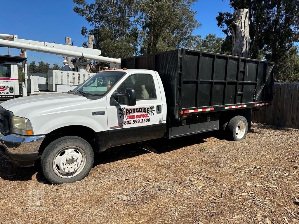 2004 Ford F550 Wood Truck