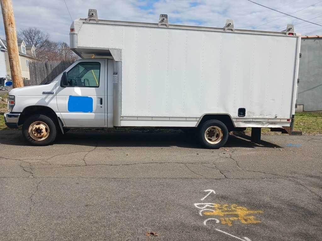 2008 Ford E450 Box Truck