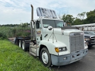 1995 Freightliner Day Cab Truck