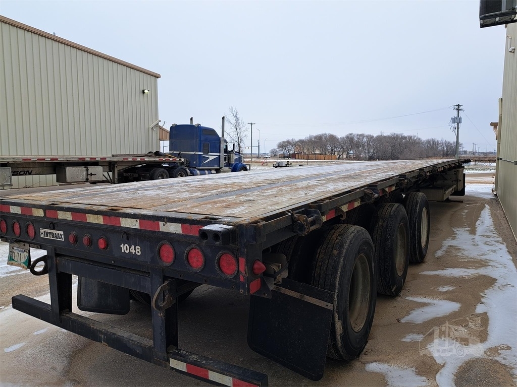 2019 Doepker 53ft Flatbed Trailer