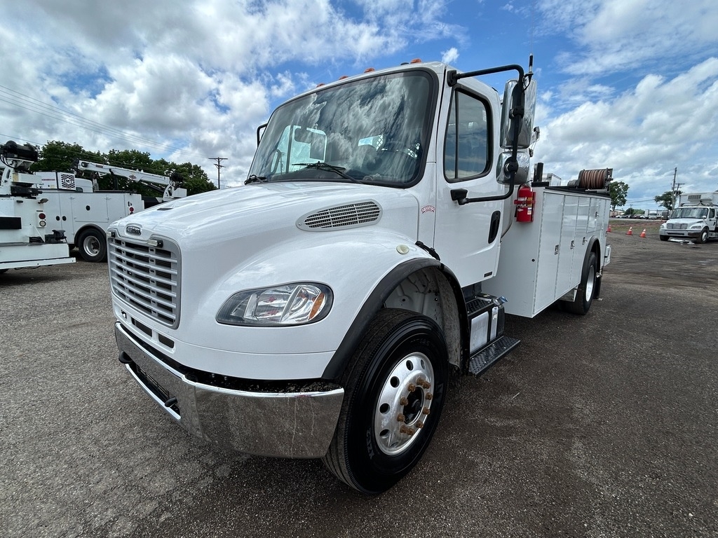 2017 Freightliner M2 Service Truck