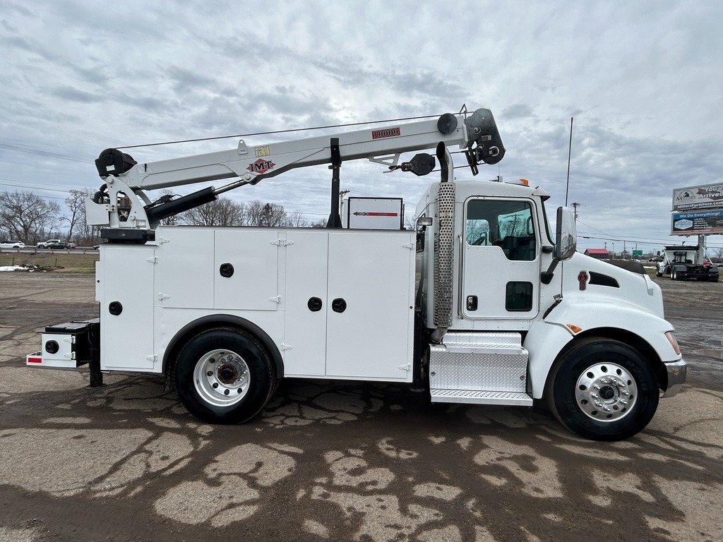 2014 Kenworth T-370 Service Truck
