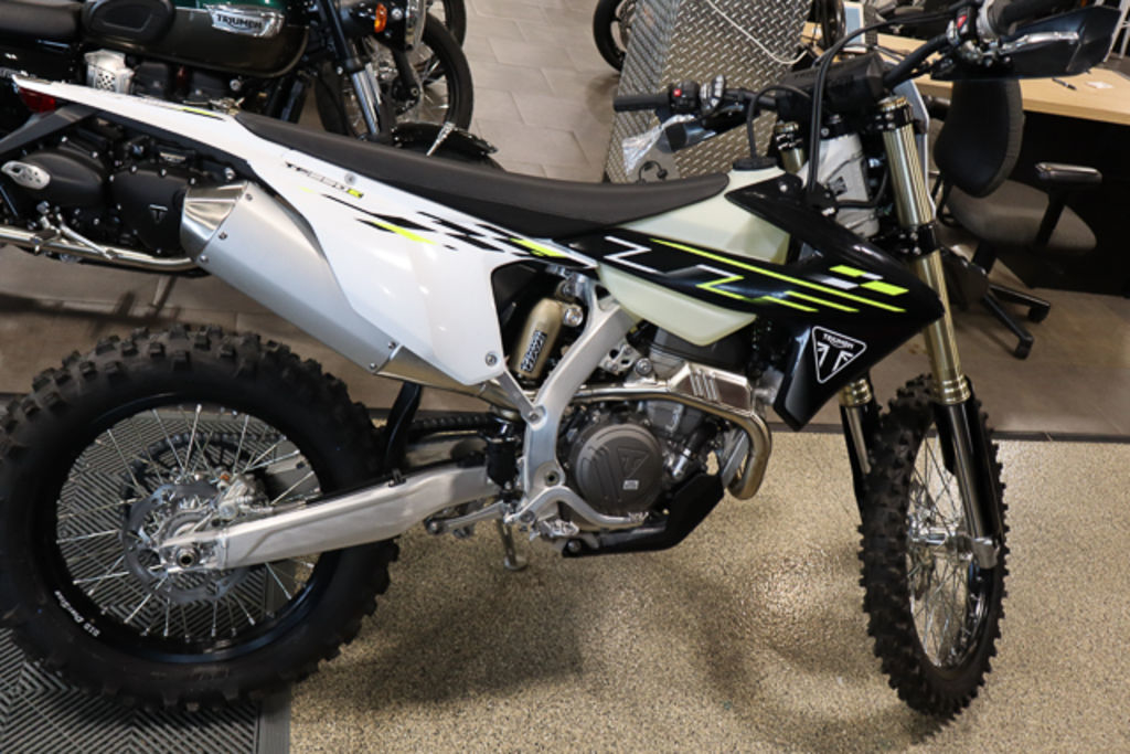 2026 Triumph TF 250-E Jet Black/Pure White 250-E Single-Cylinder 249.9