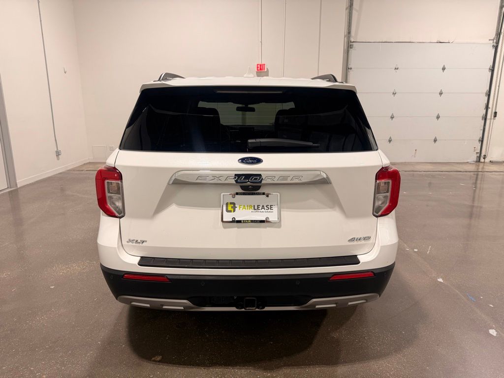 2023 Ford Explorer XLT - Photo 6