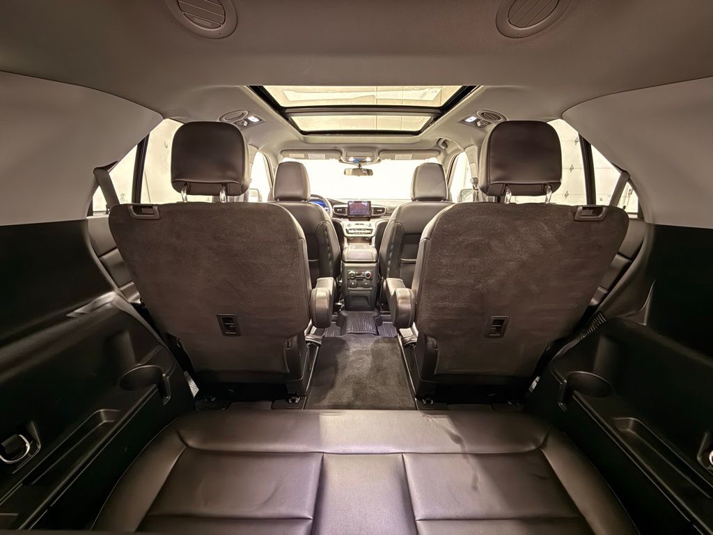 2023 Ford Explorer XLT - Photo 34