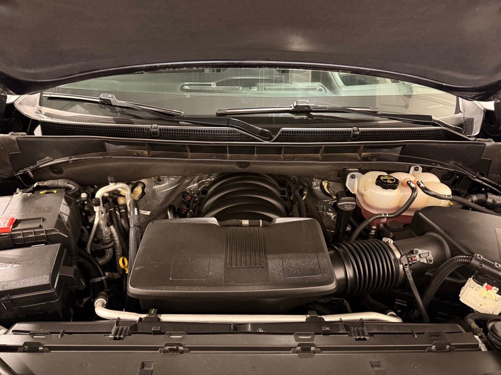 2024 GMC Yukon AT4 - Photo 12