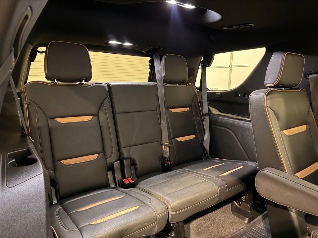 2024 GMC Yukon AT4 - Photo 41