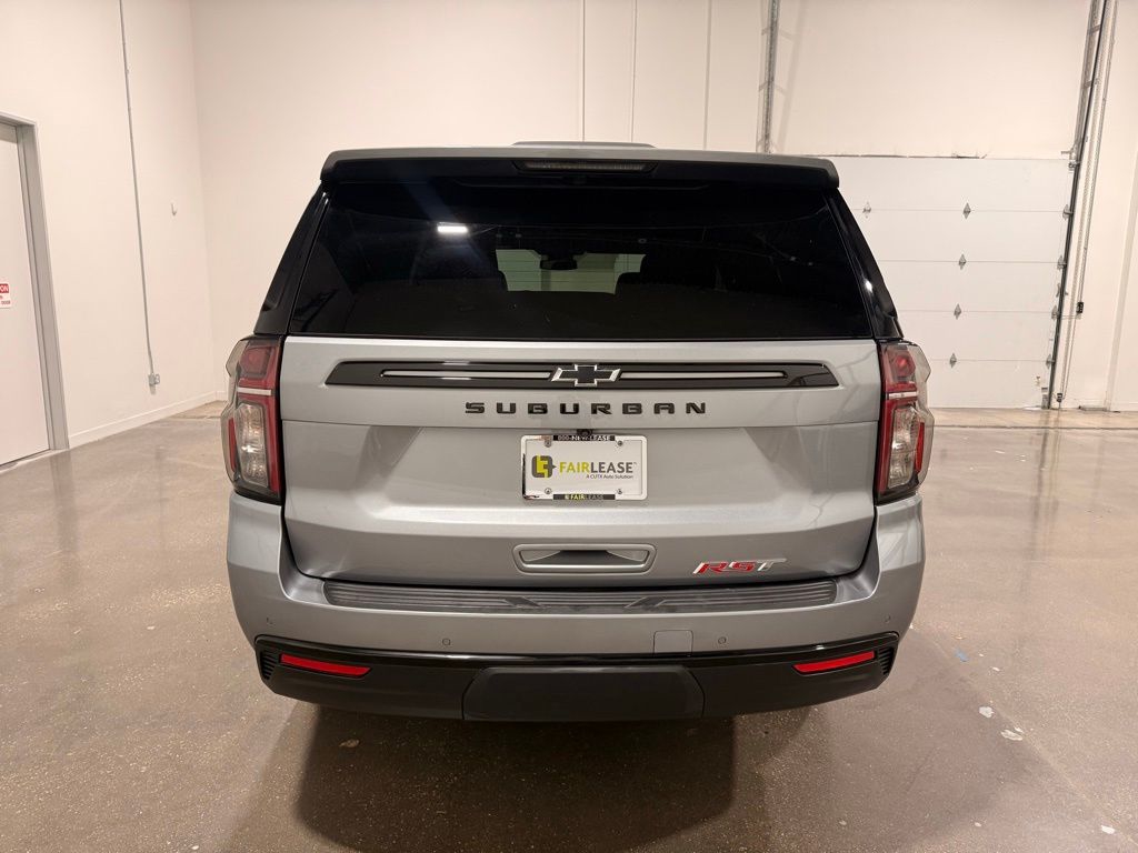 2024 Chevrolet Suburban RST - Photo 6