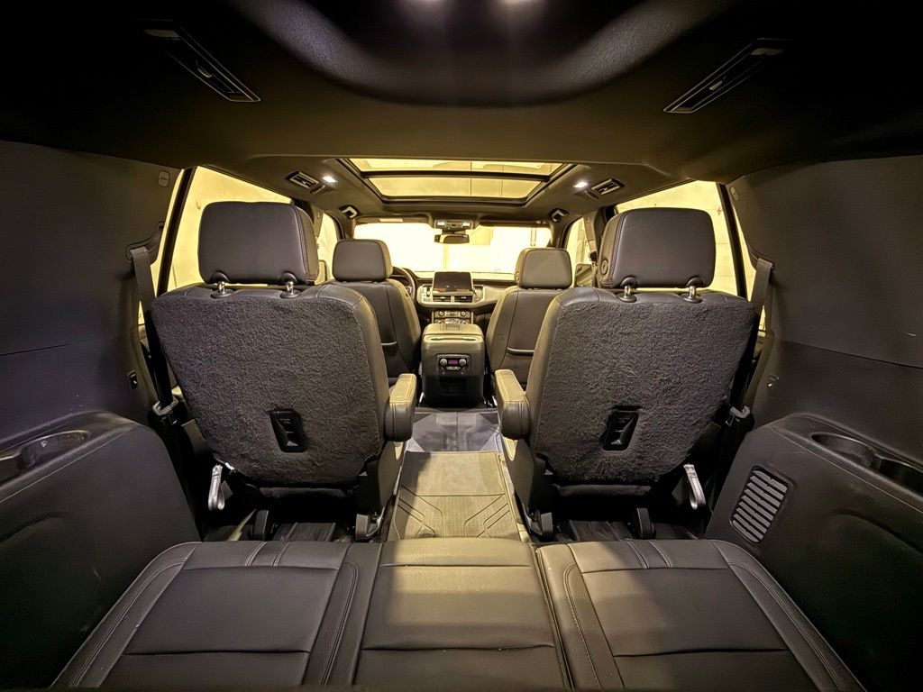 2024 Chevrolet Suburban RST - Photo 35