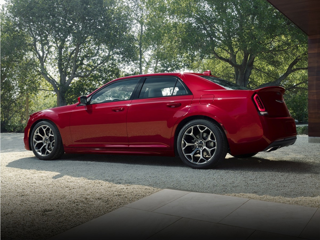 2023 Chrysler 300 Touring L RWD's photo