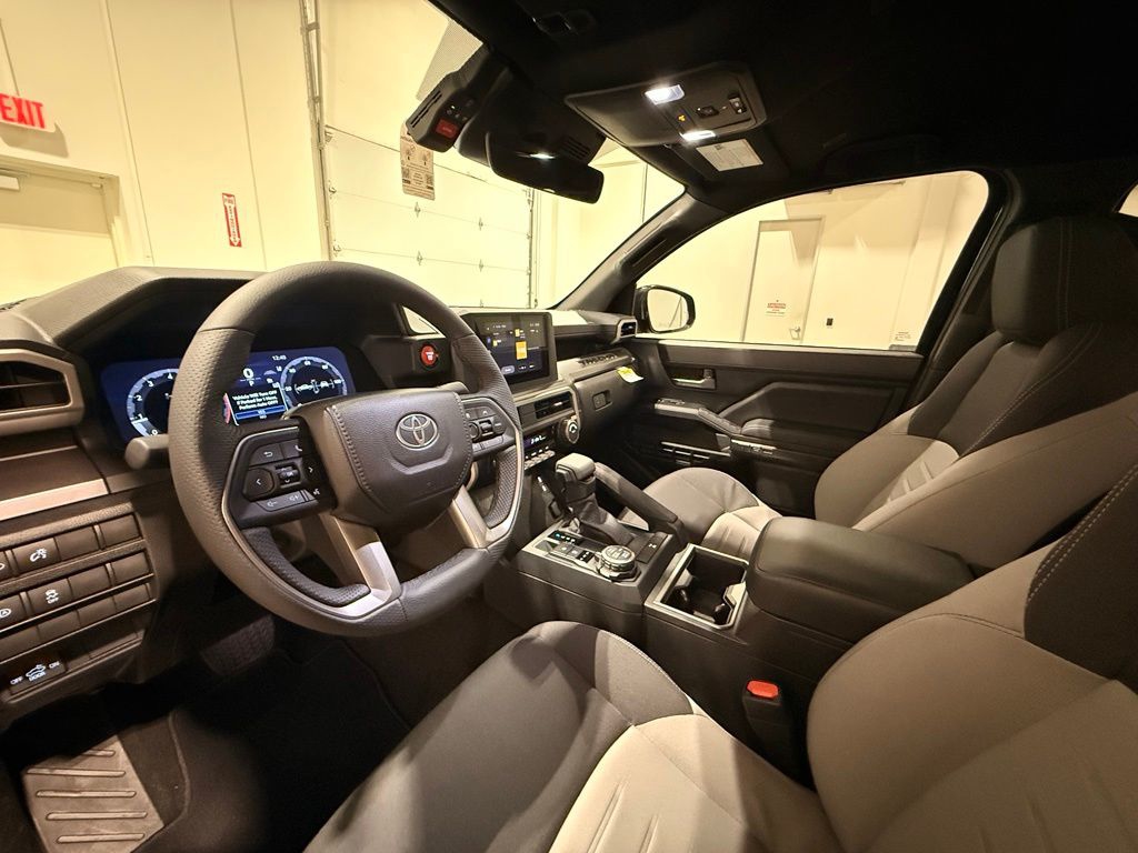 2026 Toyota Tacoma TRD Off Road - Photo 17