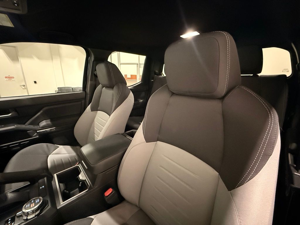 2026 Toyota Tacoma TRD Off Road - Photo 18