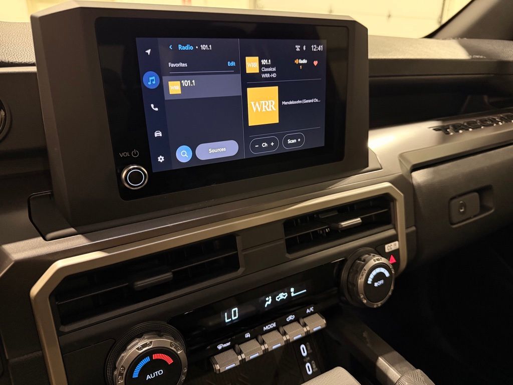 2026 Toyota Tacoma TRD Off Road - Photo 23