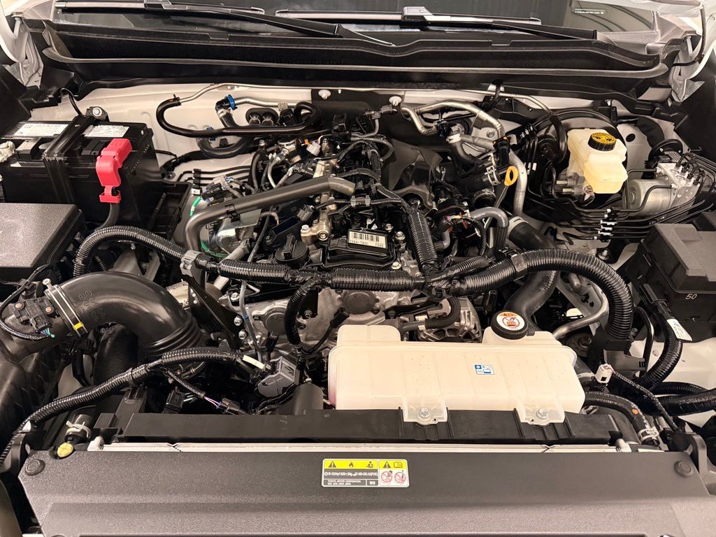 2026 Toyota Tacoma SR5 - Photo 11