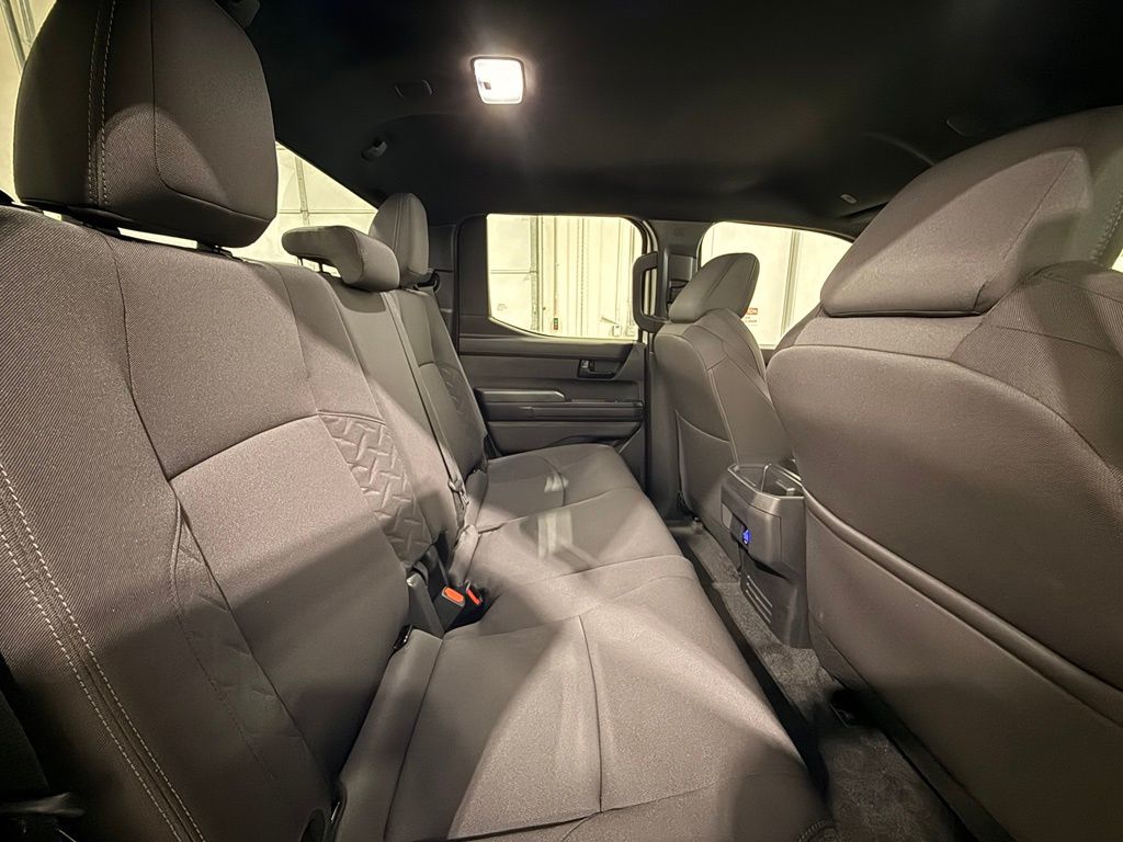 2026 Toyota Tacoma SR5 - Photo 31