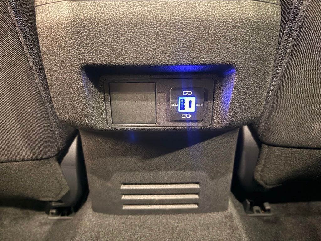 2026 Toyota Tacoma SR5 - Photo 32