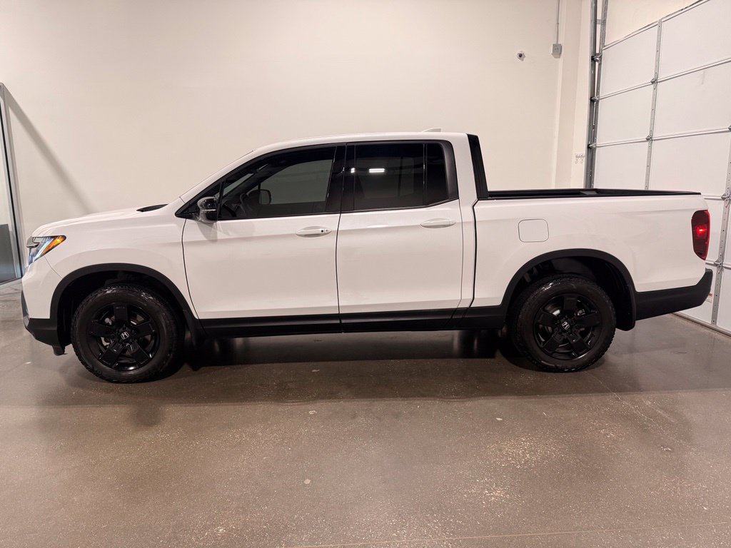 2025 Honda Ridgeline Black Edition - Photo 8