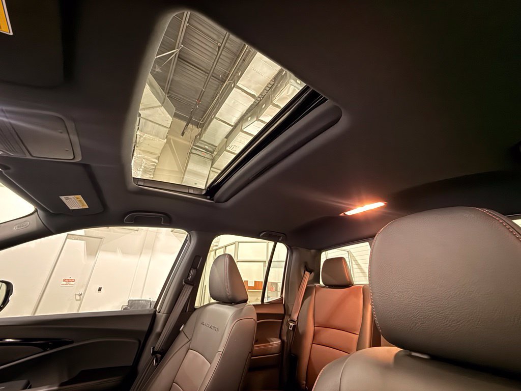 2025 Honda Ridgeline Black Edition - Photo 19
