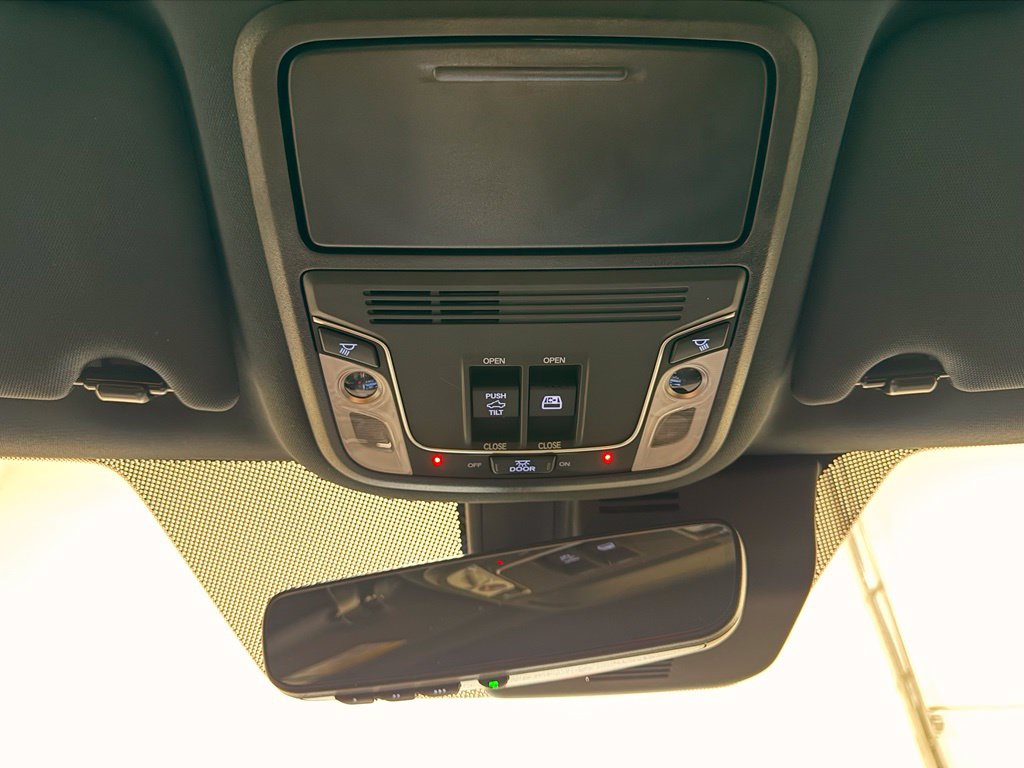 2025 Honda Ridgeline Black Edition - Photo 23