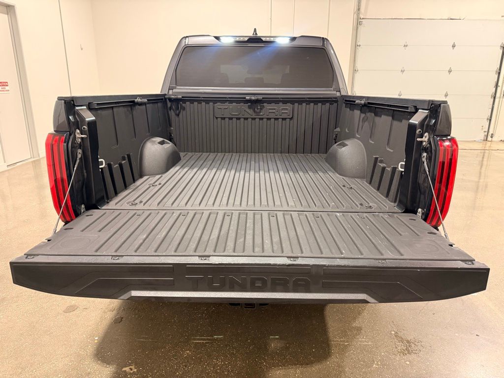 2024 Toyota Tundra SR5 - Photo 9