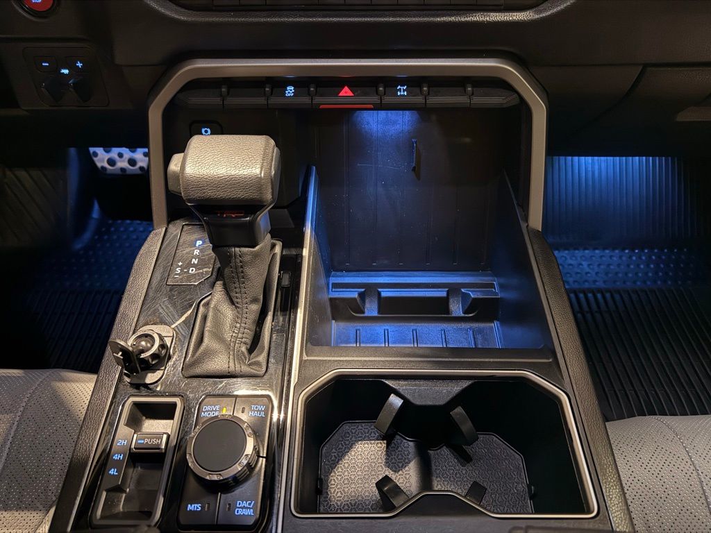 2024 Toyota Tundra SR5 - Photo 22