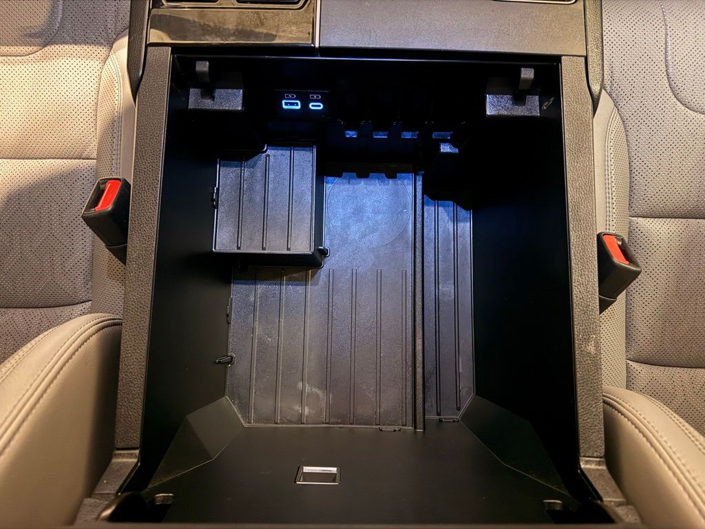 2024 Toyota Tundra SR5 - Photo 23