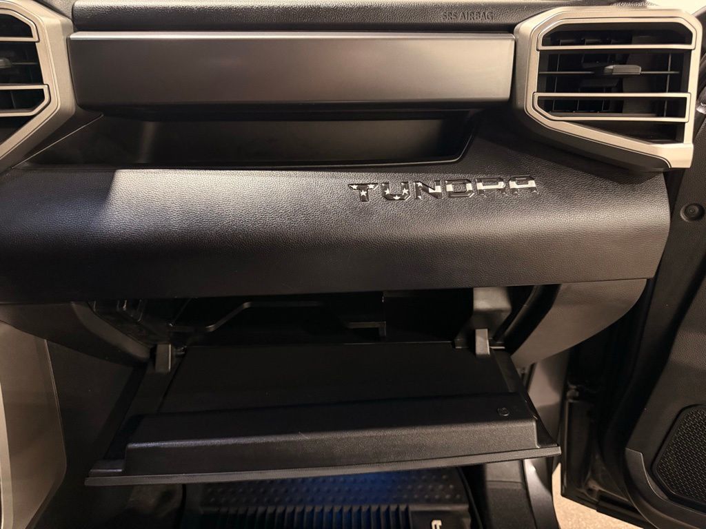 2024 Toyota Tundra SR5 - Photo 26